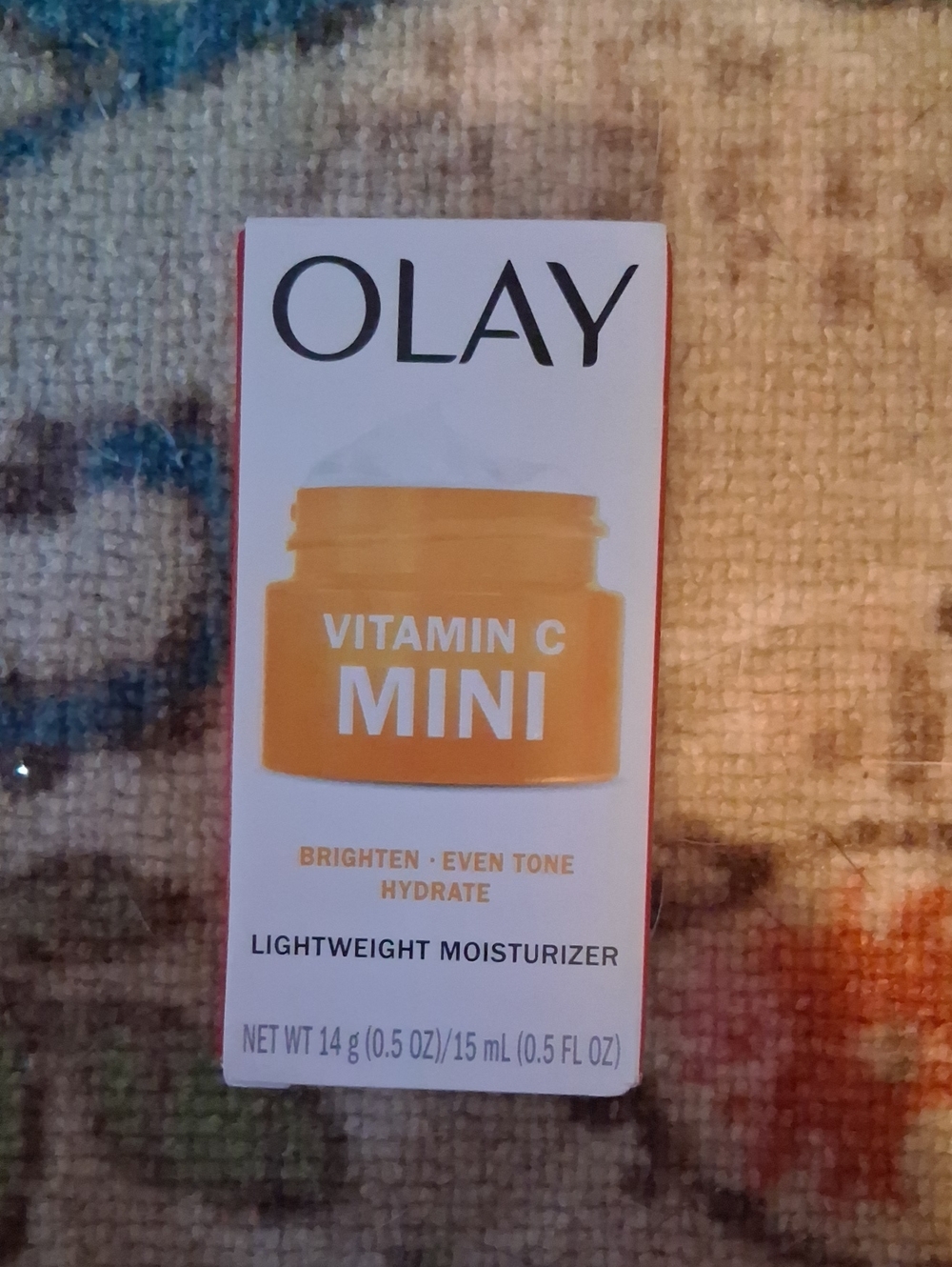 OLAY Vitamin C Mini Lightweight Moisturizer